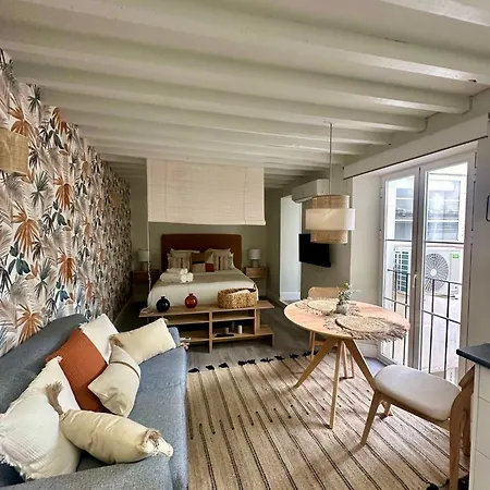 Catedral Urban Living *